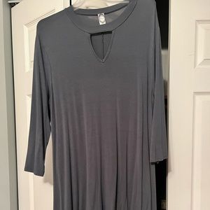 Honeyme, size large tunic.